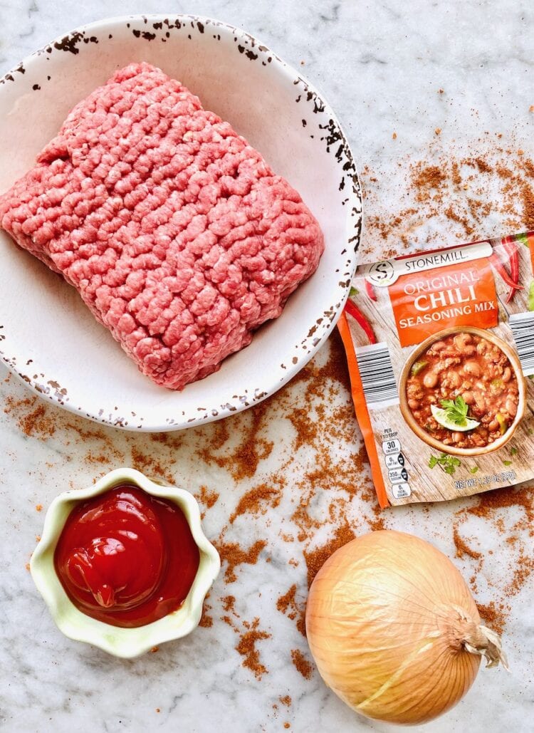 Easy Hot Dog Chili - Quiche My Grits