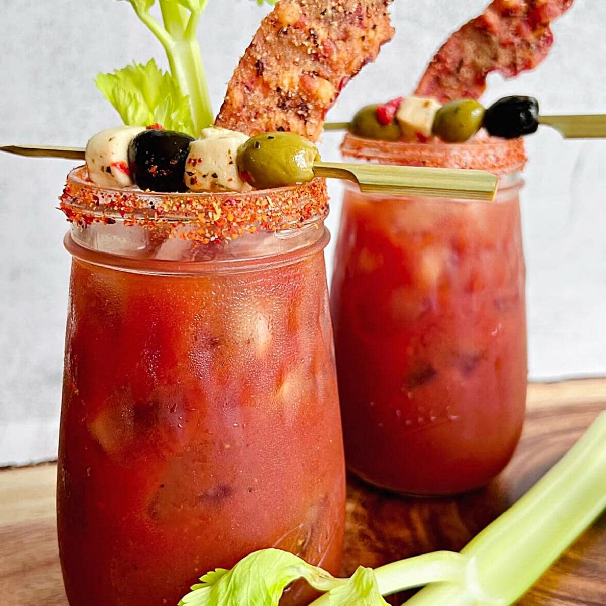 https://quichemygrits.com/wp-content/uploads/2022/02/Bacon-Bloody-Mary.jpg?utm_source=chatgpt.com