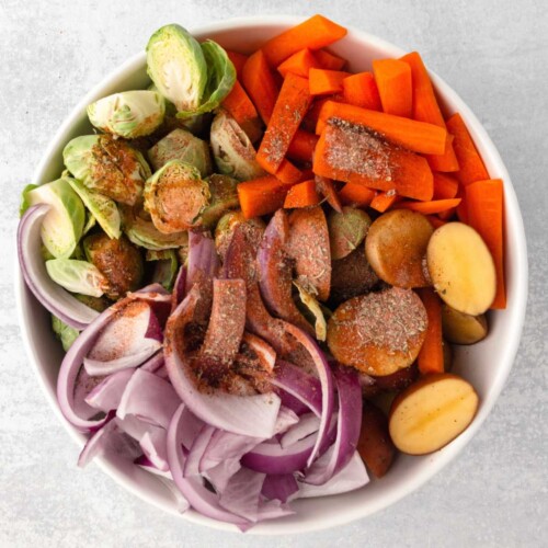 Chicken Thigh Tray Bake - Quiche My Grits