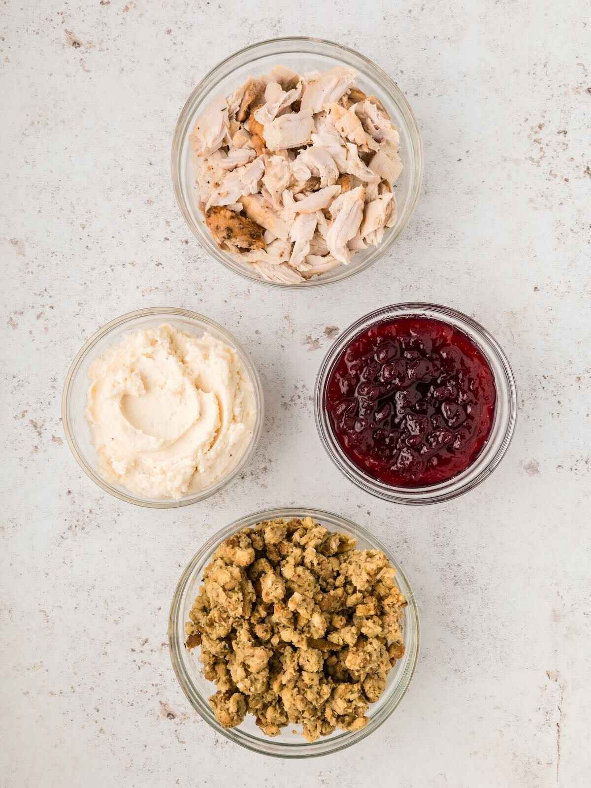 Ingredients needed for leftover turkey casserole.